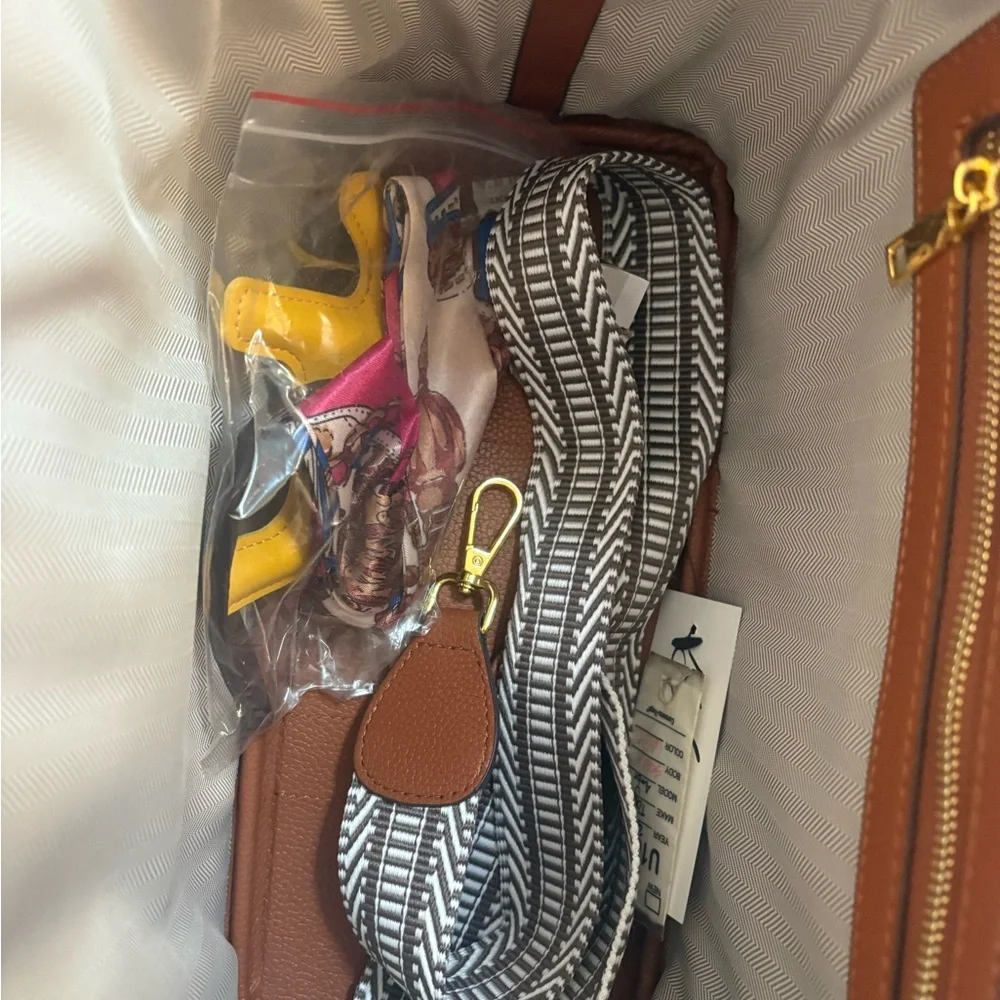 Artistic Blue and Brown Women's Tote Bag - Picture 5 of 9